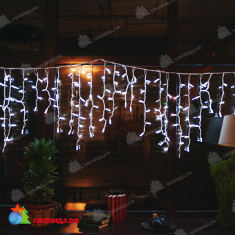Гирлянда Бахрома 3х0.7 м., 200 LED, холодный белый, с мерцанием, белый резиновый провод (Каучук), с защитным колпачком. 10-3695.