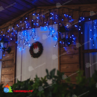 Гирлянда Бахрома 3х0.7 м., 200 LED, синий, с мерцанием, черный резиновый провод (Каучук), с защитным колпачком. 10-3689.