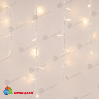 Гирлянда Бахрома 3х0.7 м., 200 LED, теплый белый, с мерцанием, белый резиновый провод (Каучук), с защитным колпачком. 10-3696.