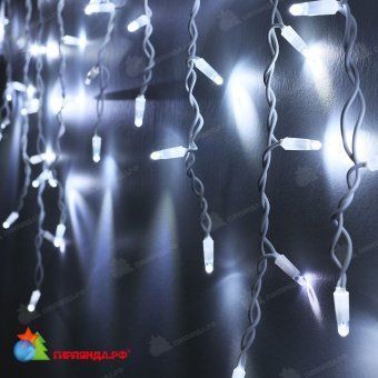 Гирлянда Бахрома 3х0.6 м., 108 LED, холодный белый, с мерцанием, белый резиновый провод (Каучук), с защитным колпачком. 06-3015