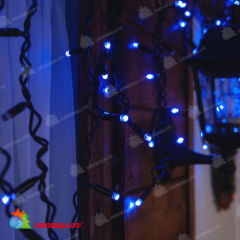 Гирлянда Бахрома 3х0.7 м., 200 LED, синий, с мерцанием, черный резиновый провод (Каучук), с защитным колпачком. 10-3689.